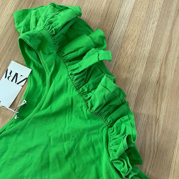 Zara One Shoulder Ruffle Bodysuit - Picture 3 of 6